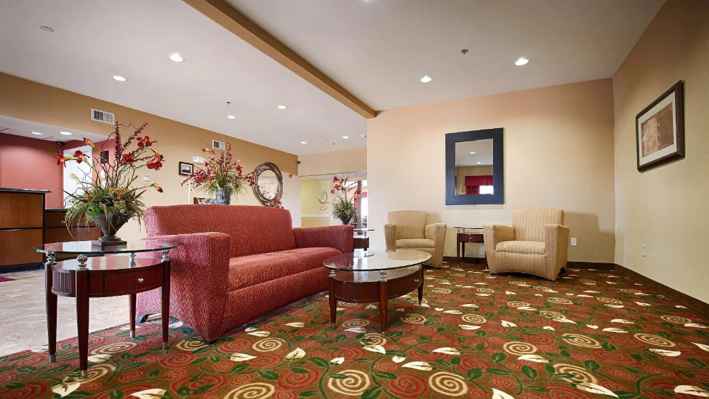 Best Western Plus Olive Branch Hotel & Suites