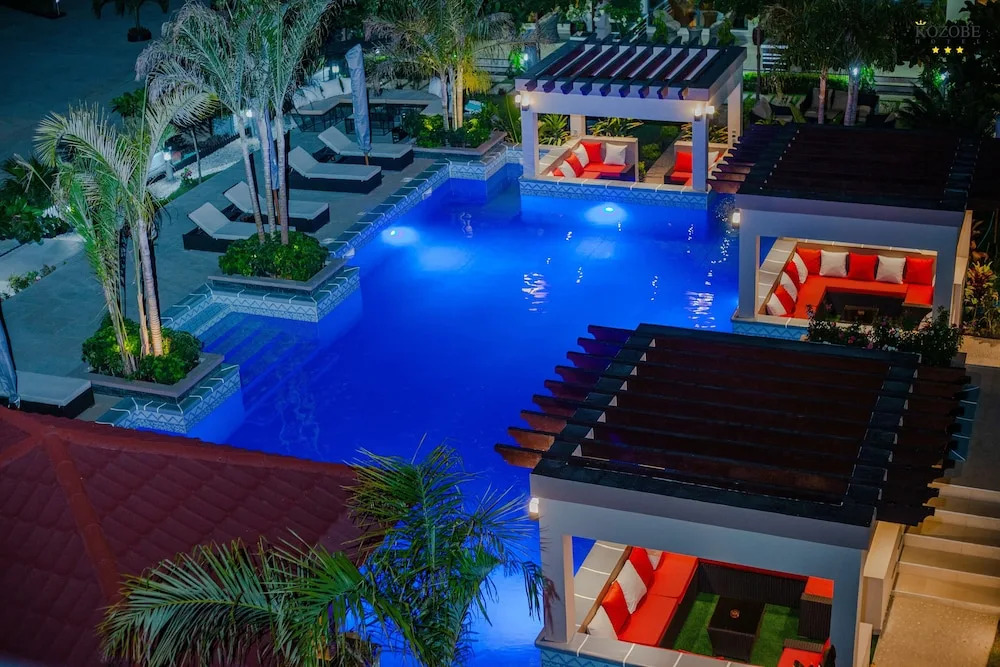 KOZOBE HÔTEL