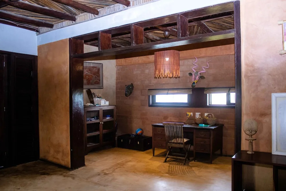 La Maison Bleue Lome