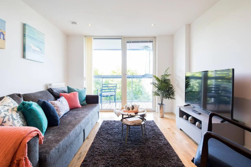 Greenwich Riverside 2 bed apartment Sleeps 6
