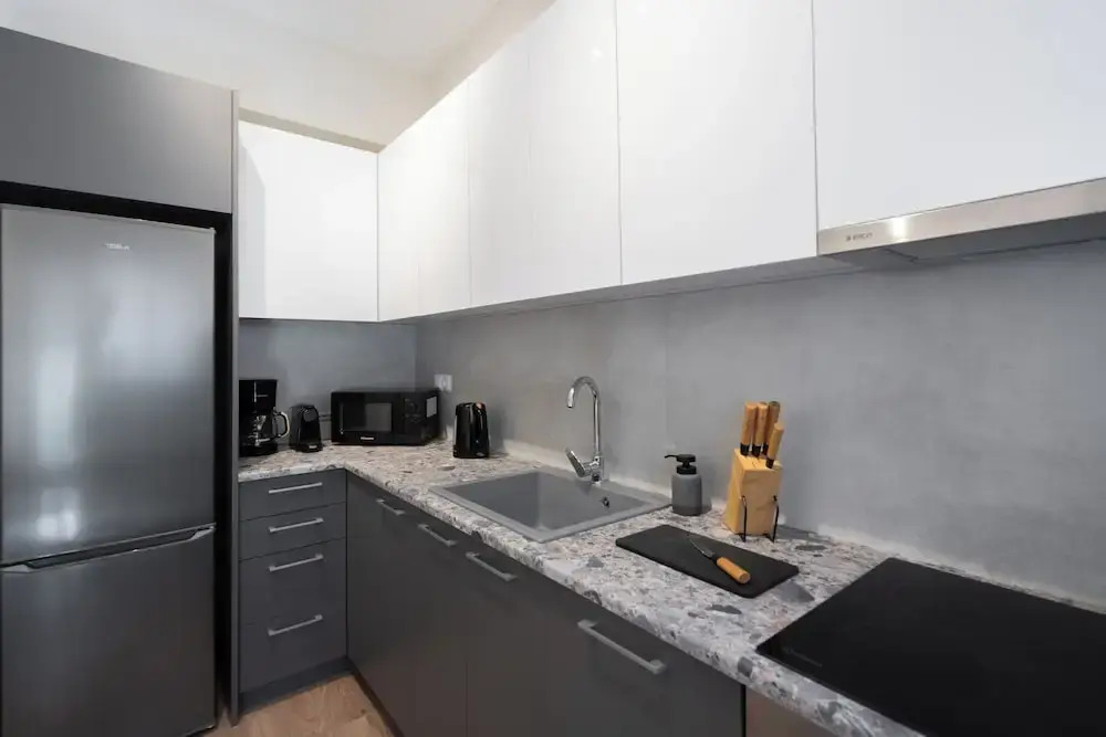 Spacious Luxury Apartment | Near Piraeus Port