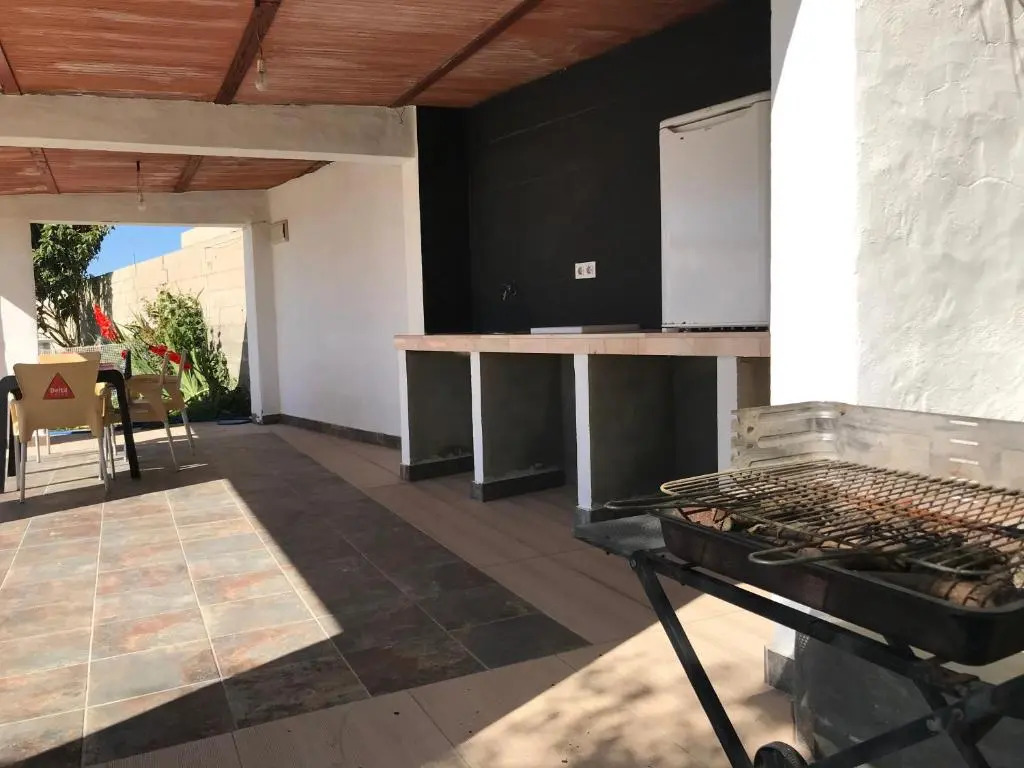 Chalet en Conil, descansa y disfruta BBQ AIRE PISCINA privada PARKING