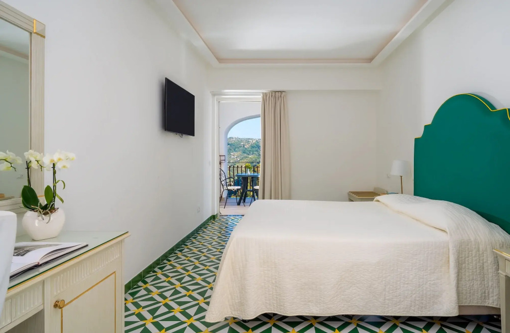 Hotel La Vue dOr