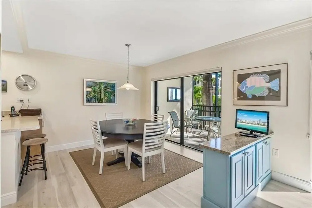 Sea Oats 142 2 Bedroom Home by RedAwning