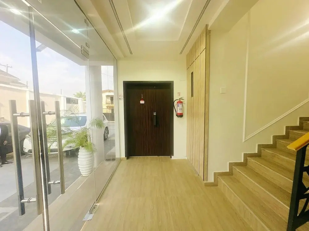 LinQues & Bethel Residences