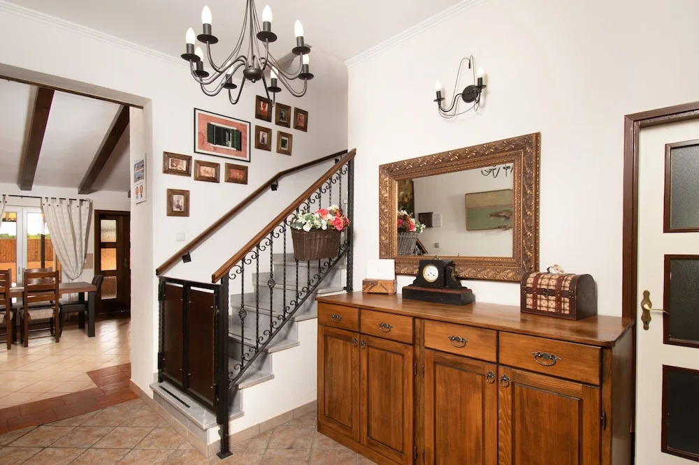 Villa Jakov