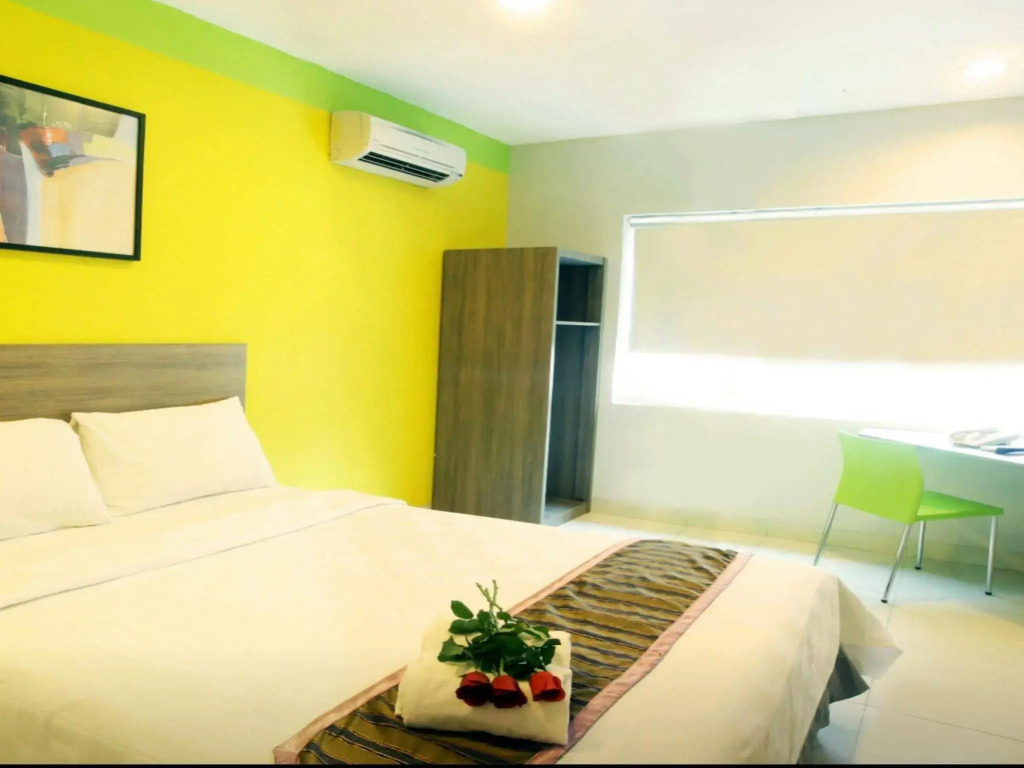 M Hotel Jakarta