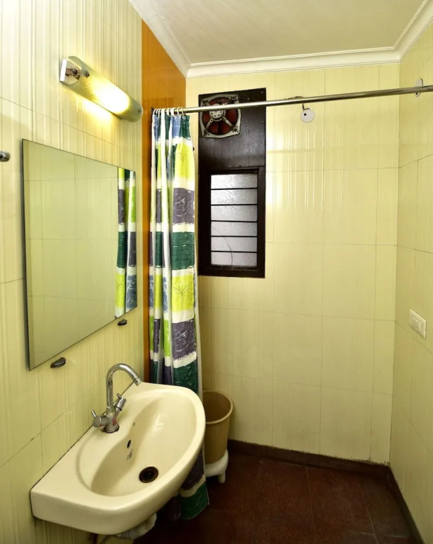 Woodpecker - 2 Bedroom Service Apartment