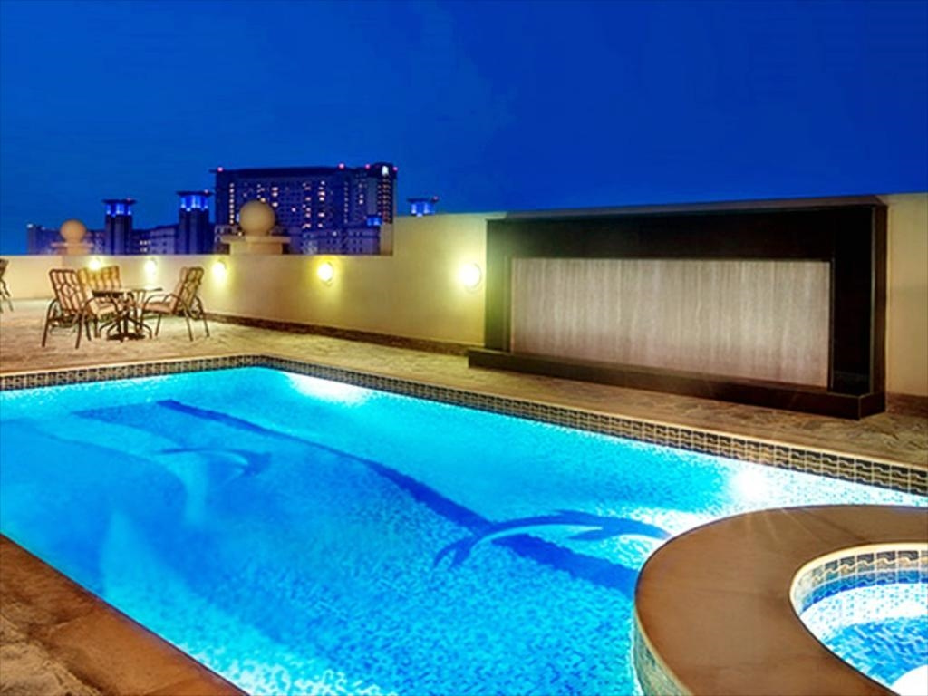Отель Pearl Swiss Hotel