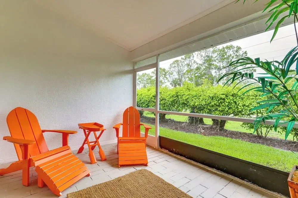 5 Mi to Naples Beach - Getaway w/ Screened Lanai!