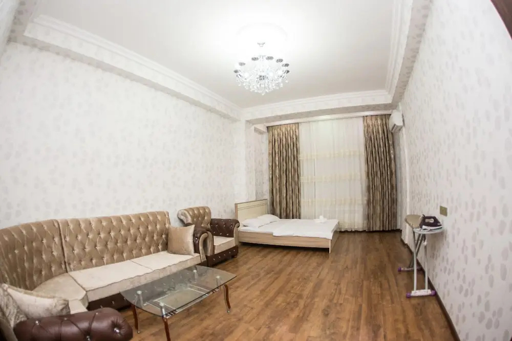 Bakuvi Tourist Apartment B101
