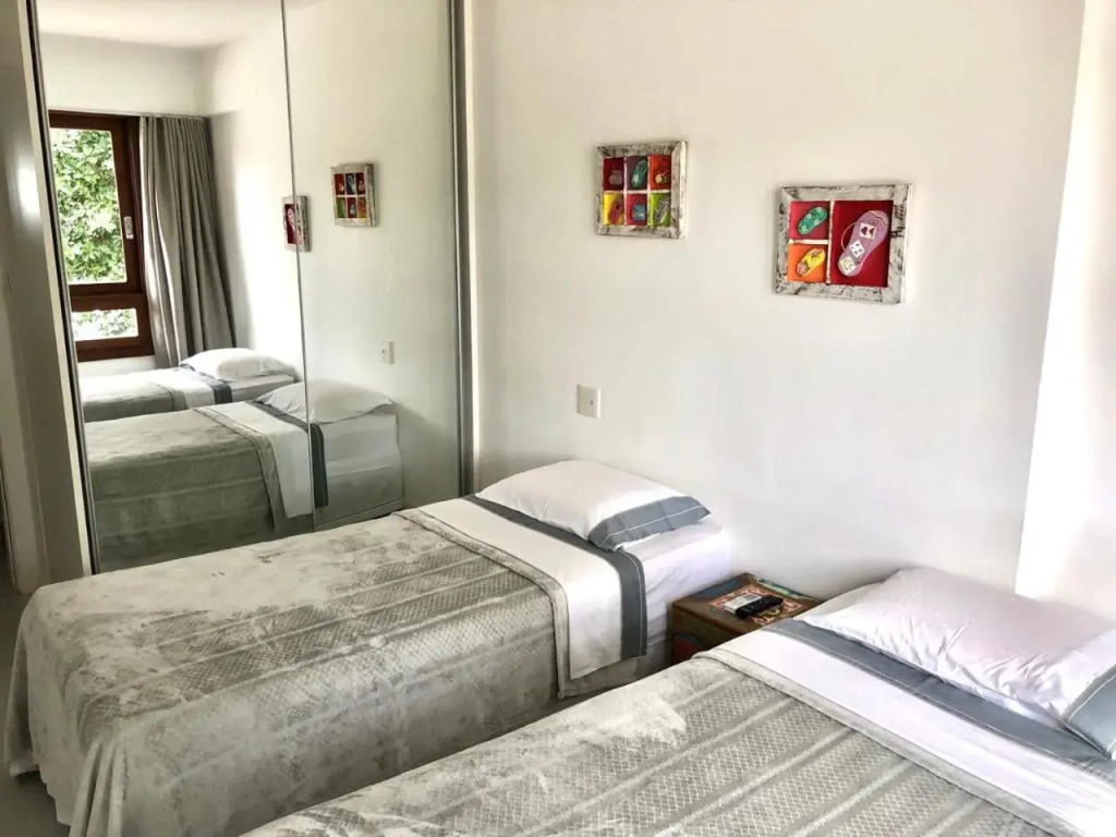 Residencial Enseada Praia do Forte Apto 130