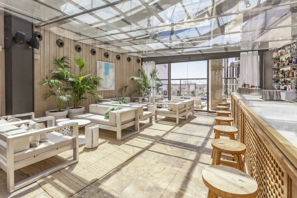 Hotel Urban, a Small Luxury Hotel of the World