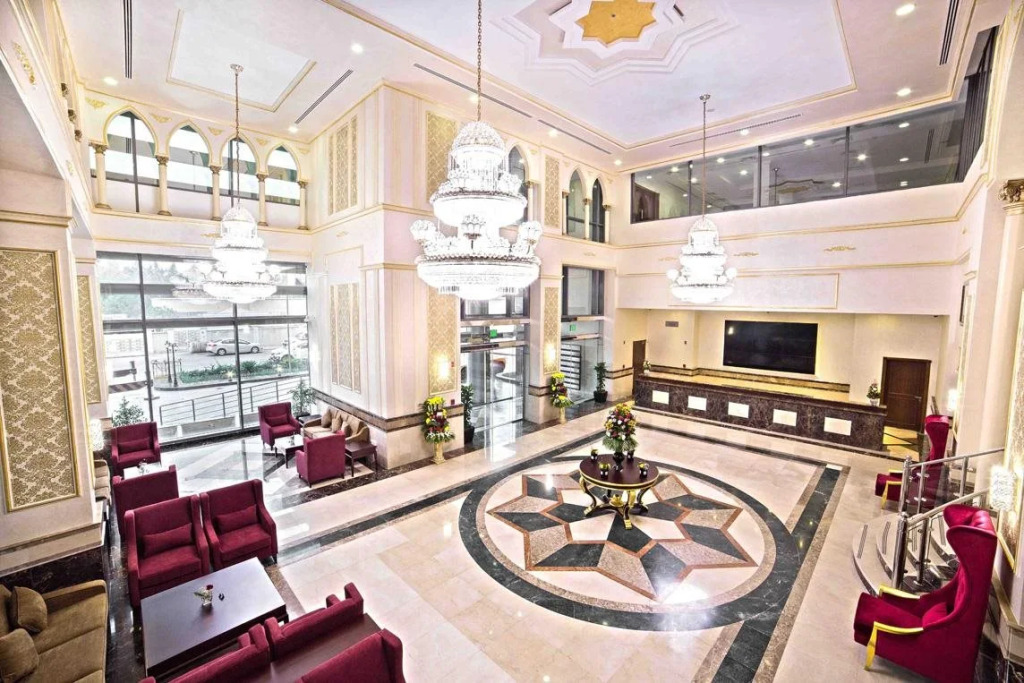 Sapphire Plaza Hotel