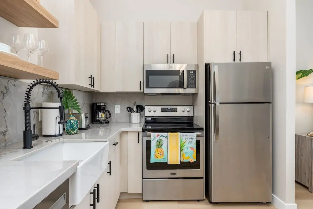 Napili Shores A202 Of Studio 1 Bedroom Condo by RedAwning