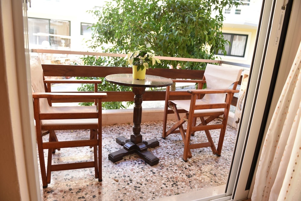 40 Platania Hotel