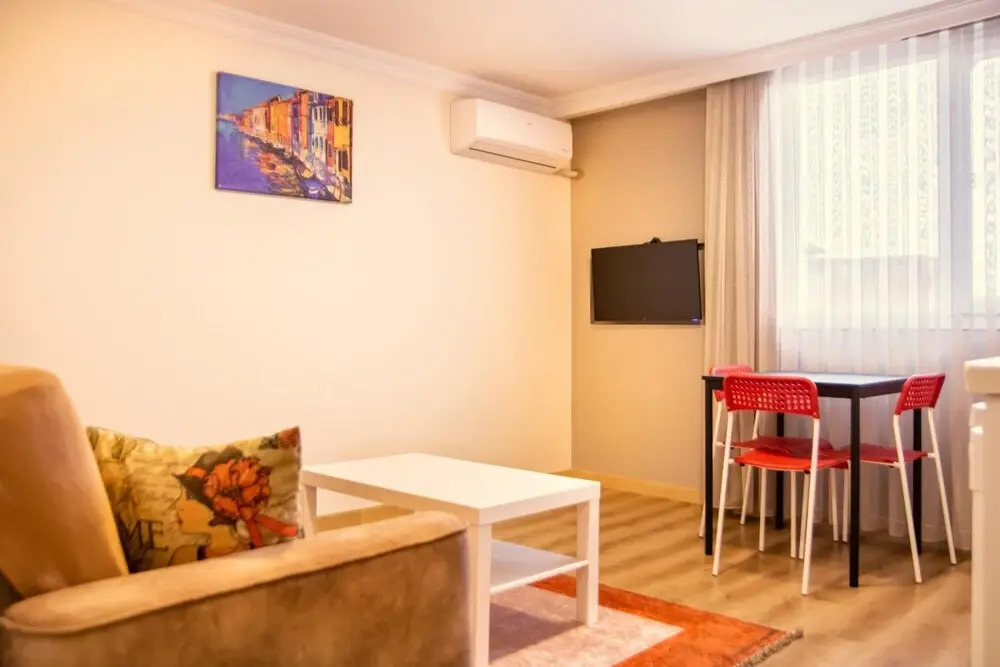 Centrally Located Flat Near Kulturpark Izmir