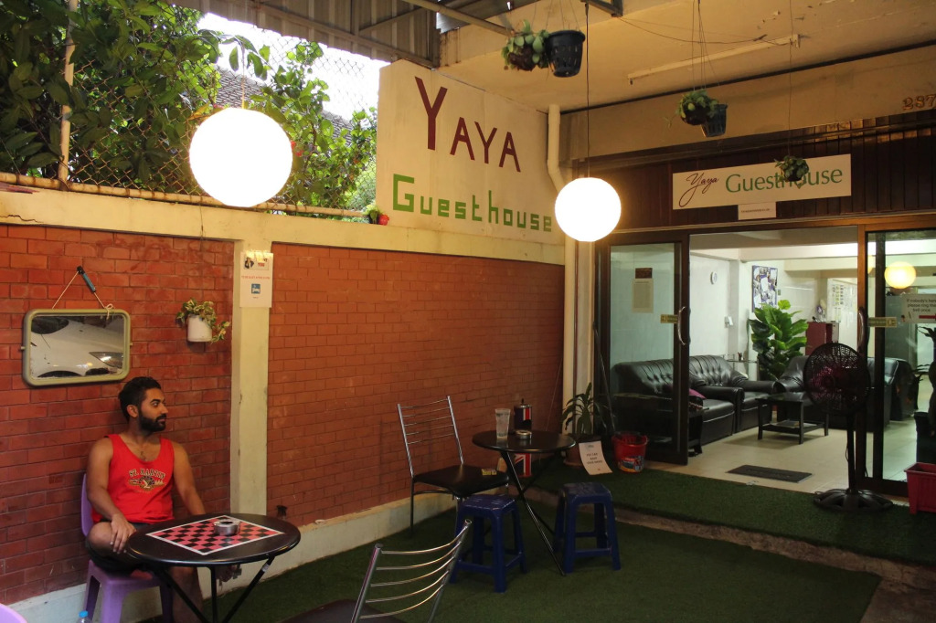Yaya Guesthouse - Hostel