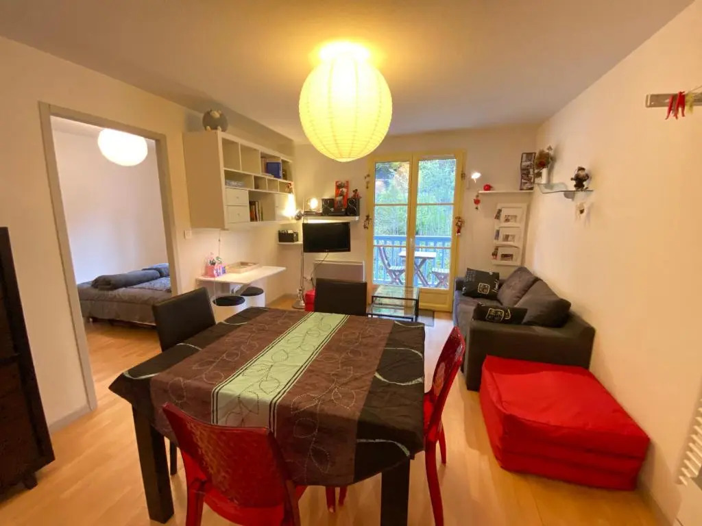 T2 alcove confortable pour 4 à 5p. Balcon. Parking
