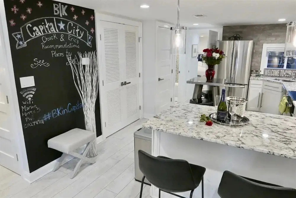 Stylish & Modern Apt Shaw Pking