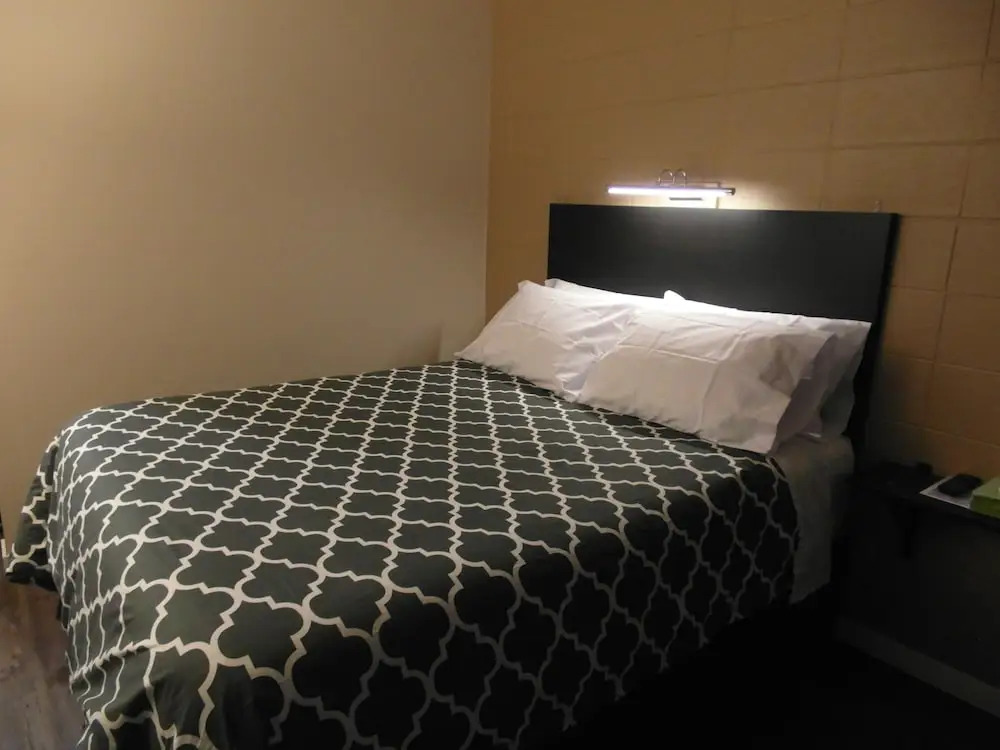 West View Motel