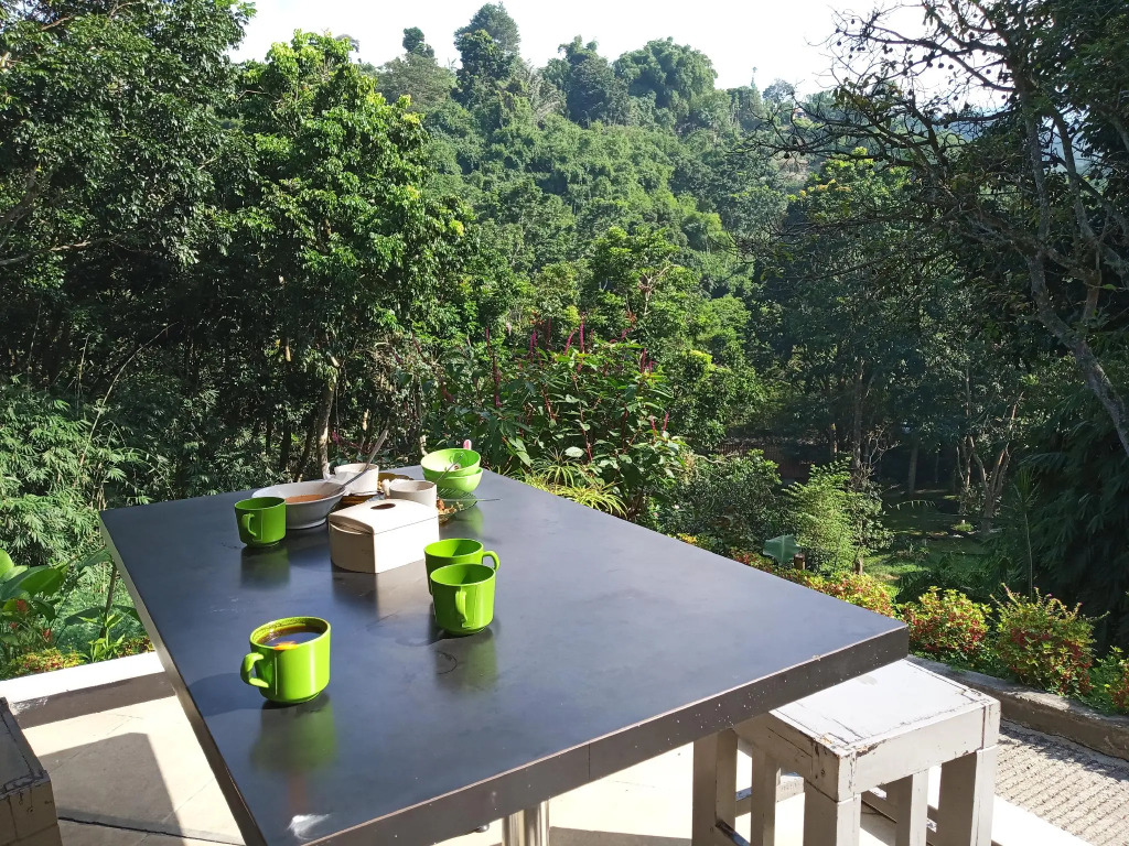 Bantal Guling Villa