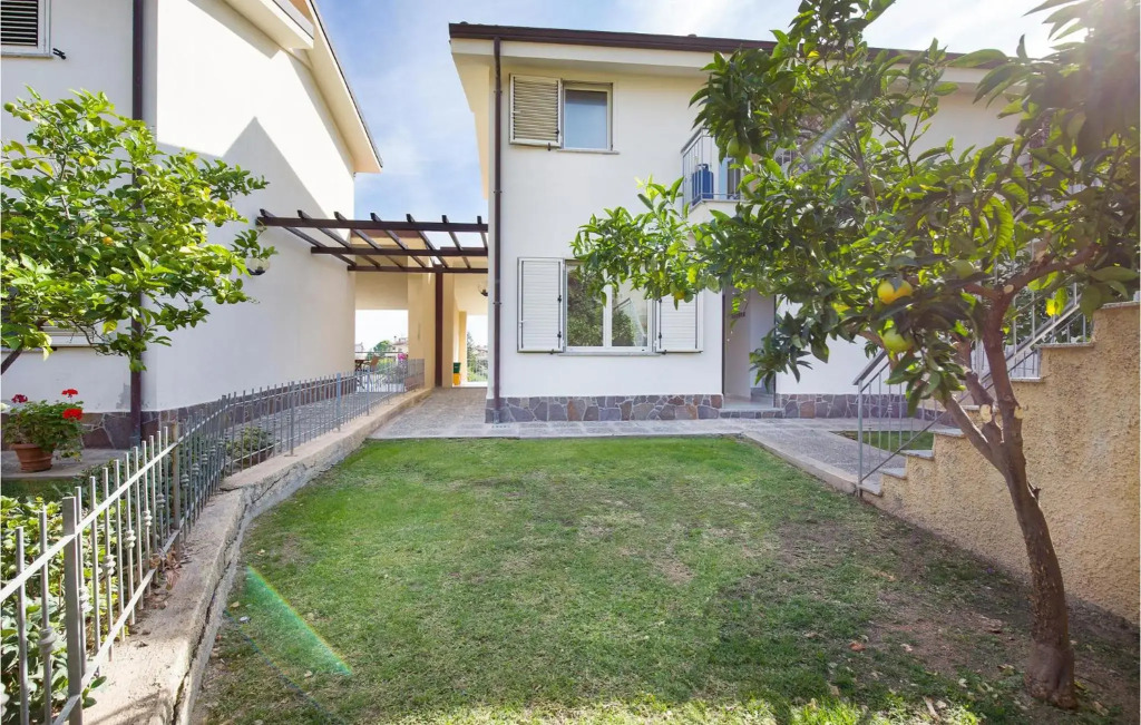 Villa 27