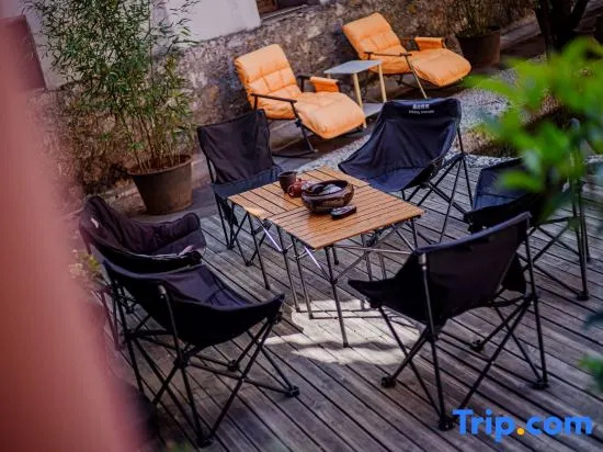 Lijiang Zhuohuayuan Boutique Inn
