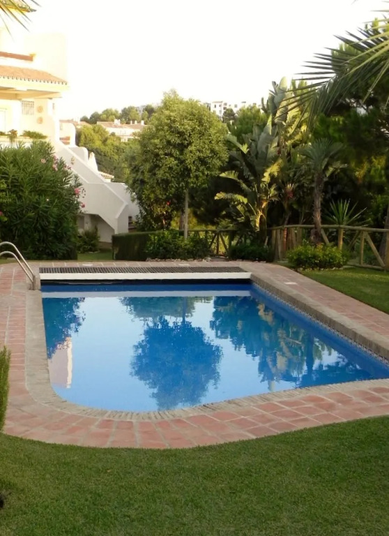 House With 4 Bedrooms in Mijas Costa, With Wonderful sea View, Pool Ac