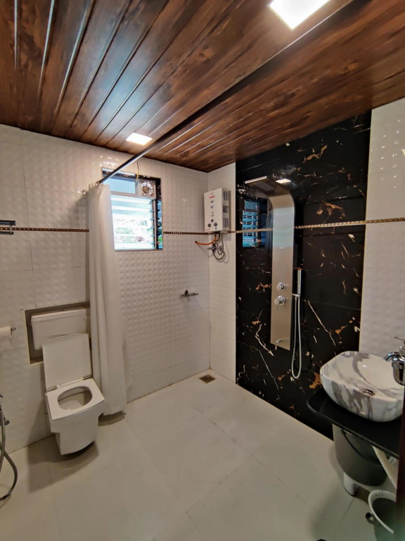 WhiteHouse Homestay by Oxystays Hospitality