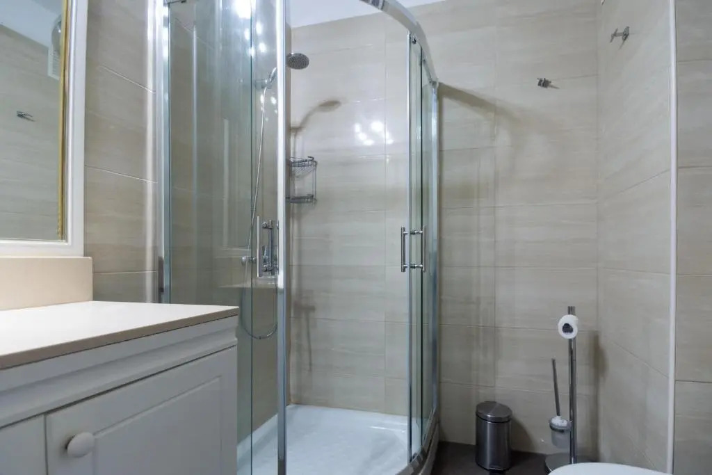 Los Olivos 13 - One Bed