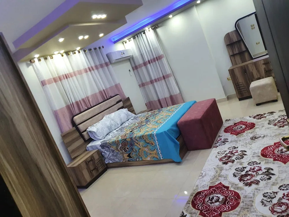 Lovely 3-bed Pyramids Viewapartment in Kafr Nassar