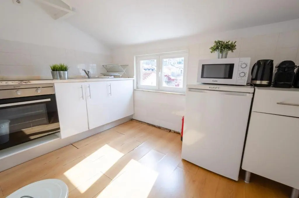 118 D - Roof House in Avenida - Lisbon
