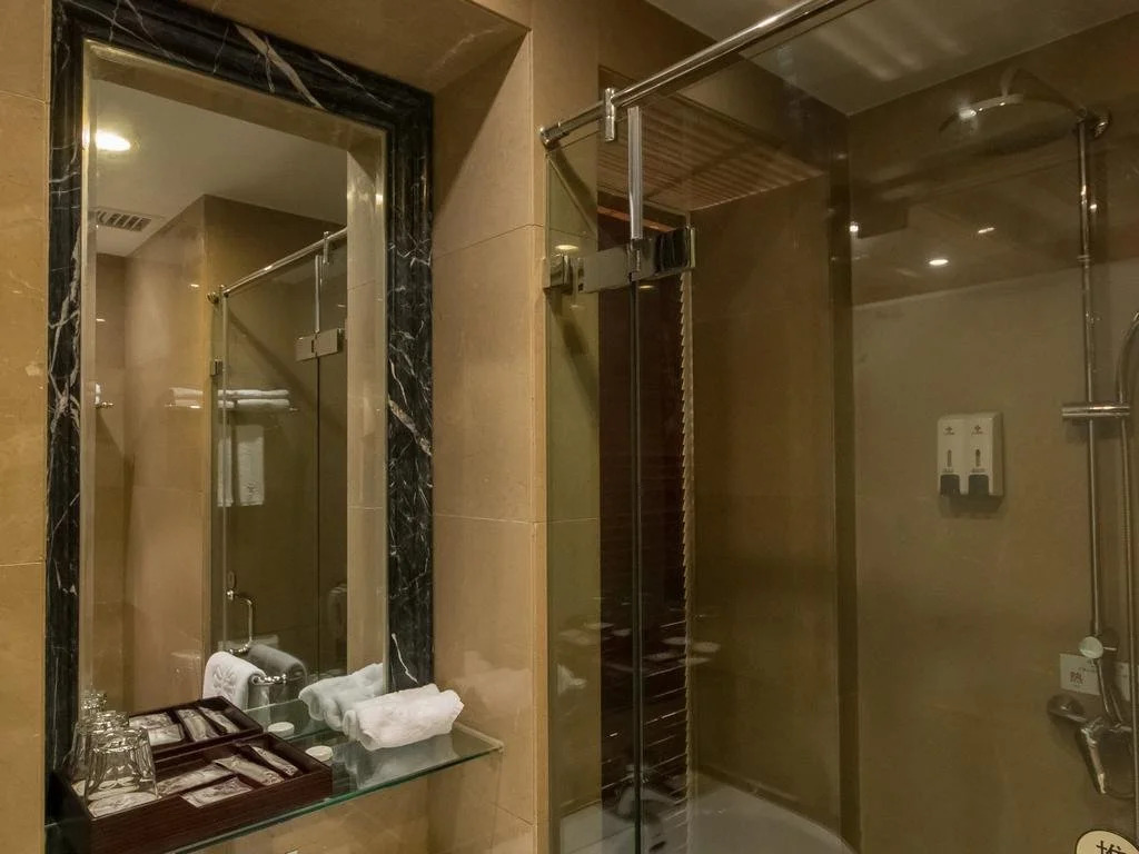 Phalam Jade Hotel