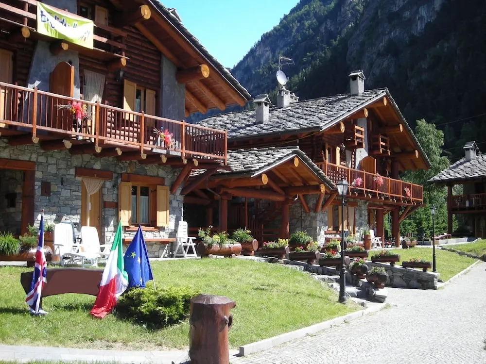 Apartment in Antey-saint-andre Near Ski Area