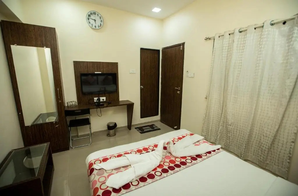 Hotel J D Residency