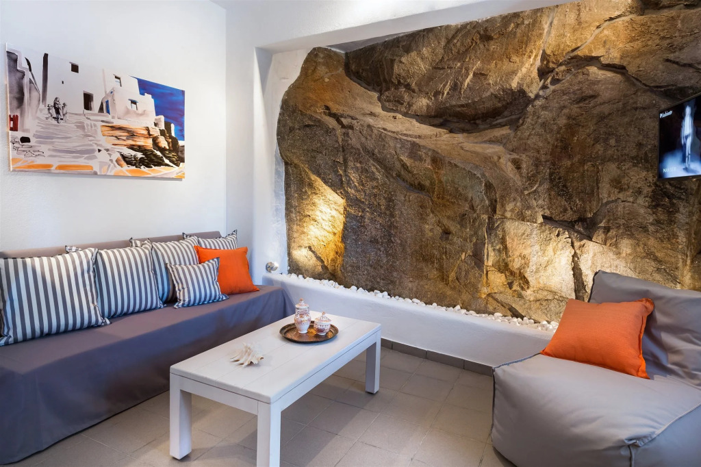 BayBees Sea View Residence