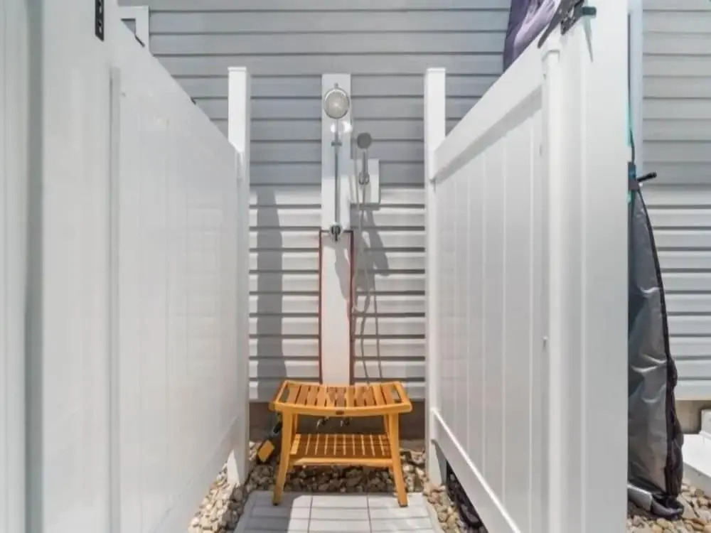 Cb Surf Cottage 3 Bedroom Cottage by Redawning