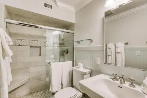 4285 Mariner's Watch Villa