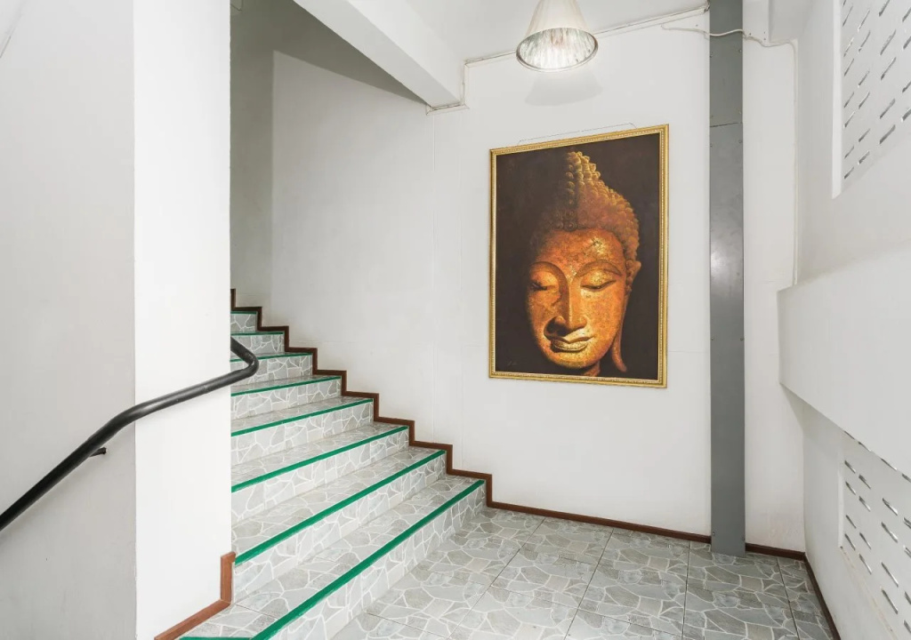 Apartment X5