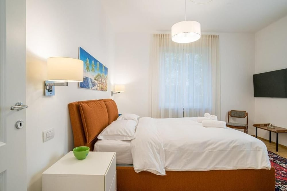 Central Cernobbio - Modern Apartment