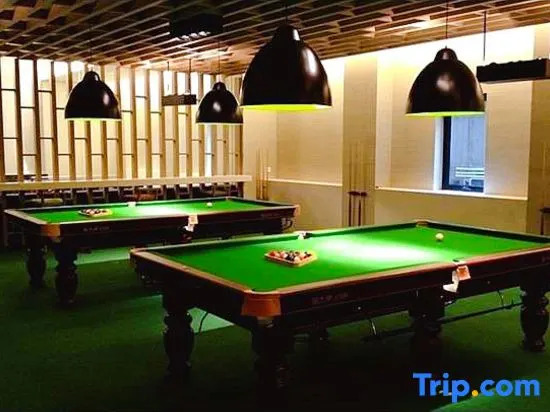 Cineaste Garden Hotel