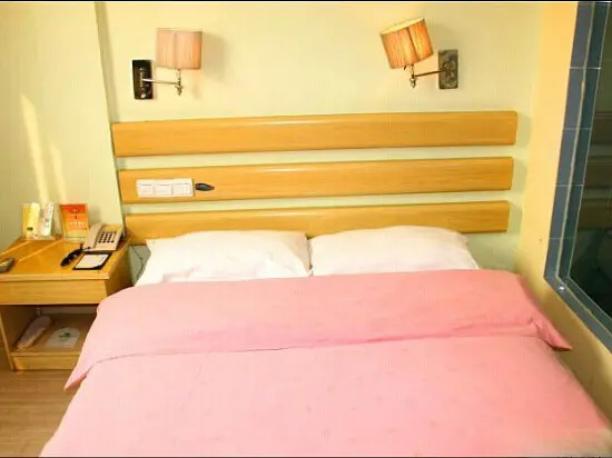 Jishasha City Hostel