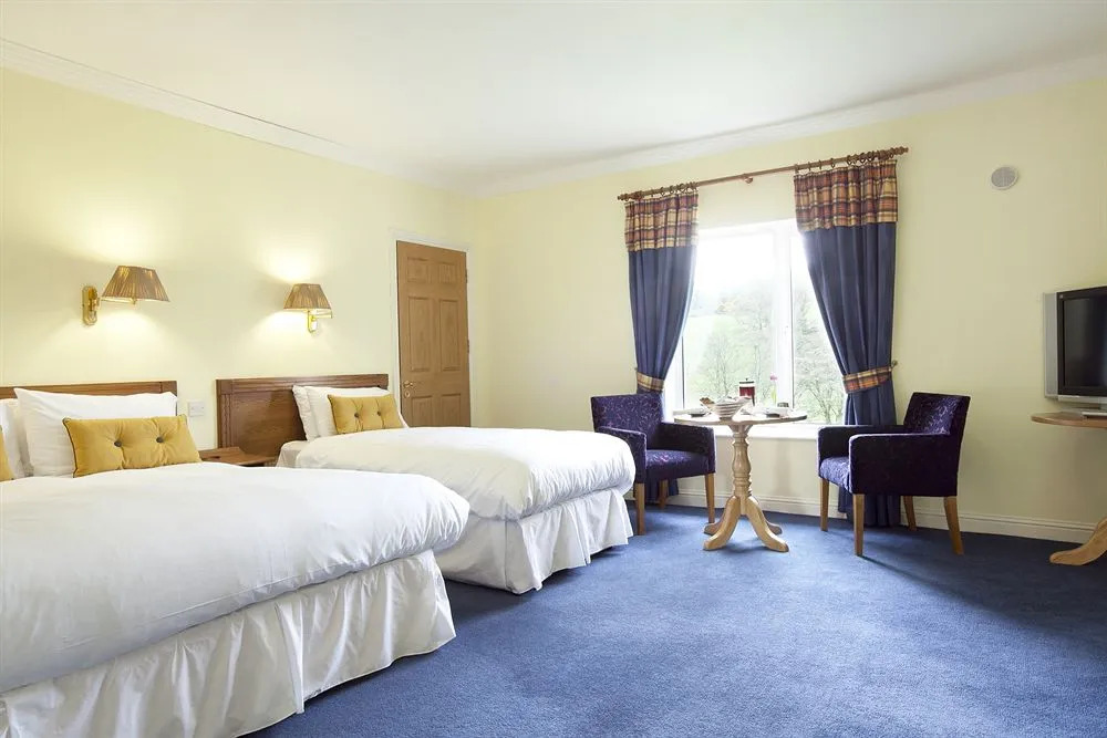 Riverside Park Hotel