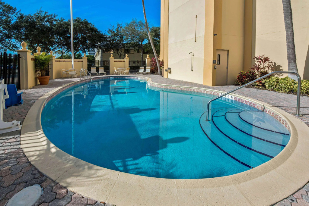 La Quinta by Wyndham West Palm Beach Airport