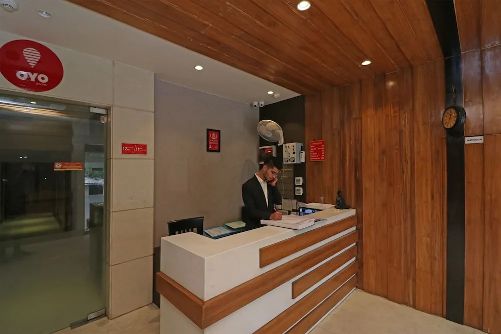 OYO 7044 Hotel Megha