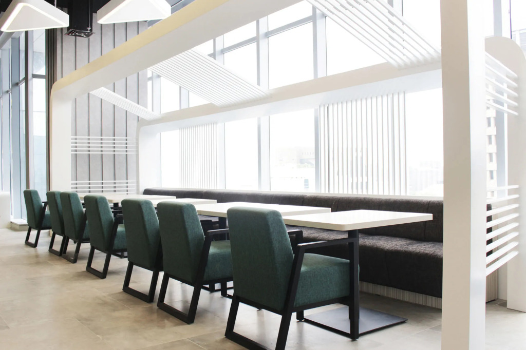 YELLO Hotel Harmoni