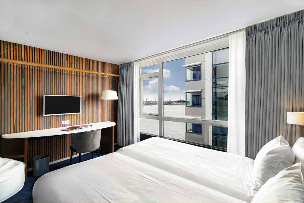 Delta Hotel