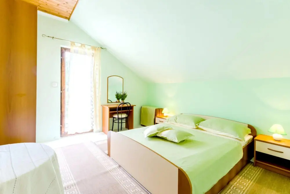 House With 3 Bedrooms in Milna, With Wonderful sea View, Furnished Gar
