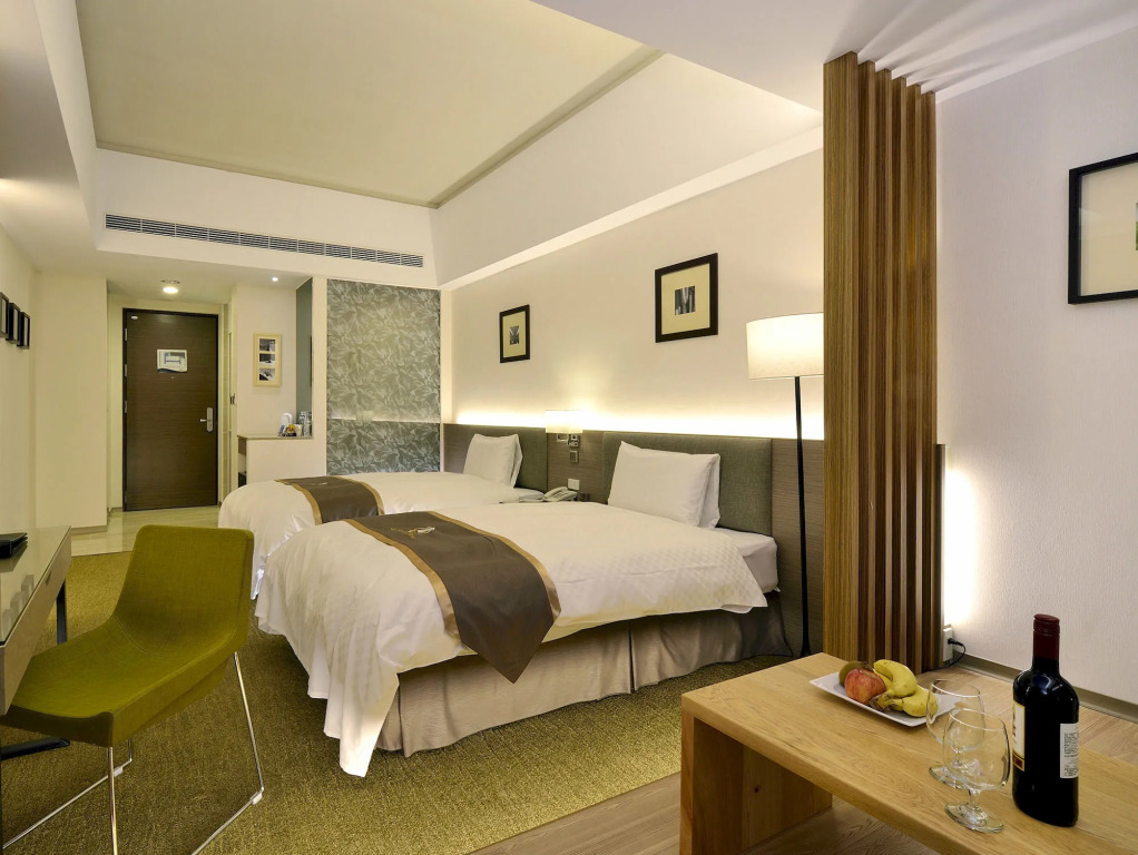Tsun Huang Hotel